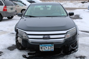 lot 14 image: 2010 Ford Fusion SEL