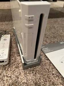 lot 35 image: Wii Game Console with Wii Remote