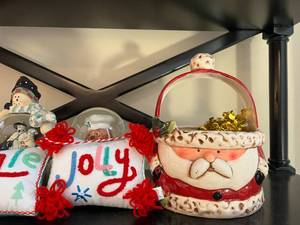 lot 79 image: Christmas Decor Lot Snow Globes, Basket, and More
