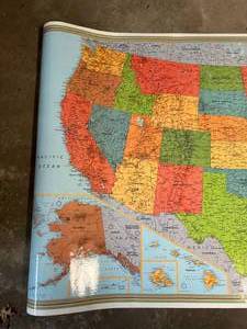 lot 175 image: Vinyl Wrapped Map of the United States
