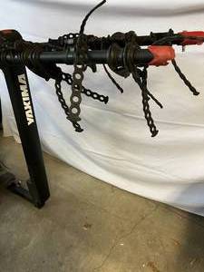 lot 161 image: Yakima 5-Bike Car Storage Racking