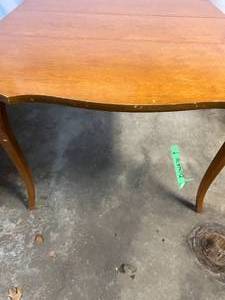 lot 132 image: Dining Table with 3 Chairs, 2 Extenders, Table Protectors