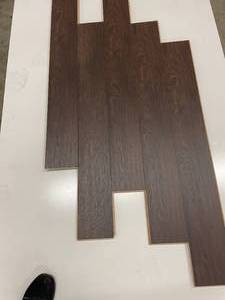 403 SF of Water Resistant Laminate Flooring 6x47 - AA