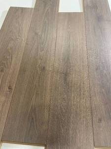 454 SF of Water Resistant Laminate Flooring 7.5x47 - XX