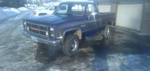1986 GMC Sierra Classic Short Box 4x4 Truck (Jamestown, ND)