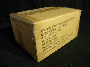 lot 150 image: New Rachael Ray Ceramics EVOO 24-Oz. Dispensing Bottle - Light Blue