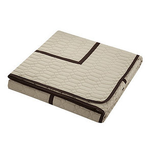 lot 138 image: New Chic Home Design Birmingham Hotel Collection 3-Pc. Quilt Set - King