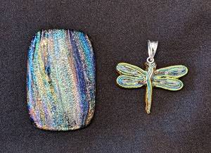 lot 30 image: Dichotic Glass Cabochon and Dragonfly Pendant