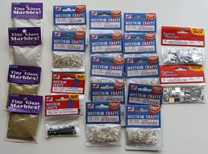 lot 35 image: Variety of Beads and Crystals