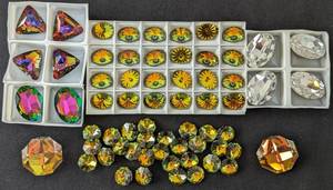 lot 40 image: Sparkly Austrian Crystal Rhinestones