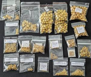 lot 70 image: Variety of Brass and Gold Plated BeadsBead Caps