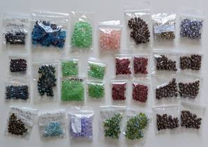 lot 113 image: Czech Glass Teardrop Beads