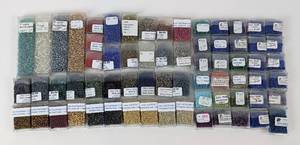 lot 139 image: Large Variety of Seed Beads