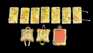 lot 162 image: Hand Blown Art Glass Pendant Beads for Necklace or Bracelet