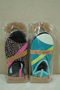lot 27 image: 2 Fitkicks -Womens Size Medium