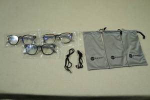 lot 48 image: 3 Pairs Bluemoky Blue Light Reading Glasses -2.50