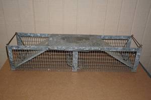 lot 60 image: Havahart Live Trap