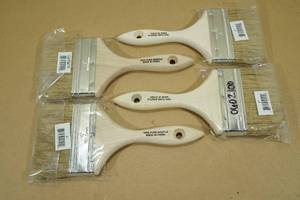 lot 106 image: 4- 4 Paint Brushes