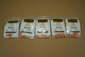 lot 157 image: 15 Assorted Sizes Blackstone Collets with 10 Collet Bodies