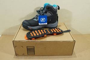 lot 172 image: Korkers Verglas Ridge Waterproof Boots -Womens 9