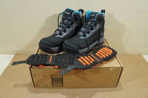 lot 173 image: Korkers Verglas Ridge Waterproof Boots -Womens 7.5