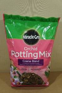 lot 182 image: Miracle-Gro Orchid Potting Mix -Course Blend, 8 Dry QT