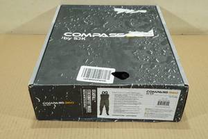 lot 89 image: Compass 360 Deadfall Stockingfoot Chest Waders -Medium