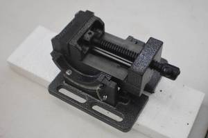 Wen Tilting Vise