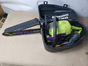 18 Poulan Wild Thing Chain Saw