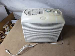 Hunter Air Purifier