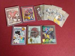 lot 89 image: Mixed NFL Card Lot - Rookies, HOFers, Etc.