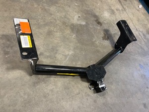 Curt - Select Toyota RAV4 - Class 3 Trailer Hitch - 2 Reciever - Towing Draw Bar