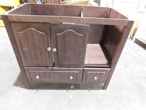 lot 30 image: 36 in. W x 18.03 in. D x 32.13 in. H Bath Vanity in Brown