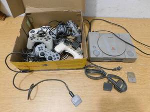 Playstation 1 with Memory Card And (6) Controllers