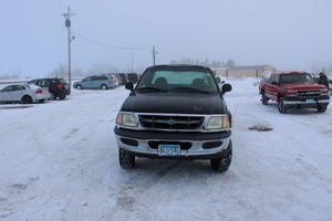 1997 Ford F-150 XL 4 Speed Manual 4X4 - ONE OWNER -