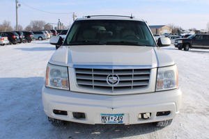 2005 Cadillac Escalade 4x4 -Two Owners-