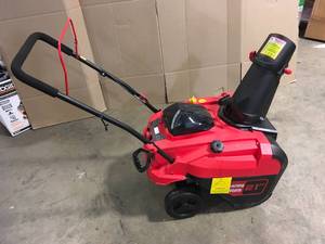 lot 14 image: PowerSmart  21 in. Single Stage Gas Snow Blower, Customer return, Review all pictures in working order