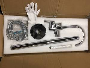 lot 30 image: AKDY 1-Handle Freestanding Floor Mount Roman Tub Faucet Bathtub Filler with Hand Shower in Chrome, Open box, Review all pictures