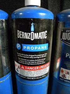 lot 112 image: 6 Bernzomatic Standard Propane Fuel Cylinders