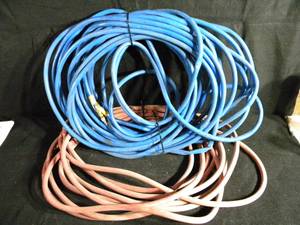lot 134 image: 2 Used Hoses