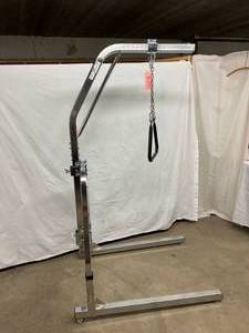 MSRP $750 Lumex Bariatric 600lb Capacity Trapeze With Hand Bar &amp Floor Stand - Like New Condition