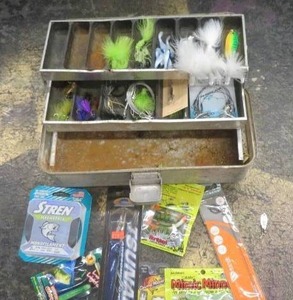 lot 12 image: OLD SCHOOL TACKLE BOX WITH NEW TACKLE