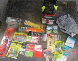 lot 14 image: FISHING TACKLE