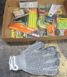 lot 31 image: FISHING TACKLE