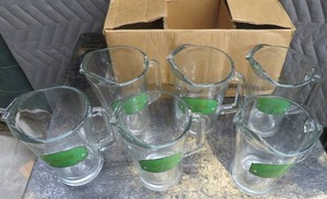 lot 38 image: CASE OF NEW 60 OZ BEER PITCHERS