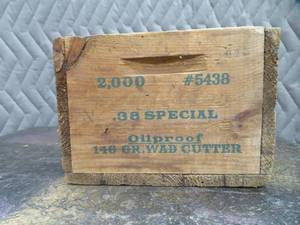lot 87 image: VINTAGE AMUNATION BOX