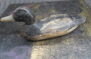 lot 90 image: WOODEN DUCK DECOY