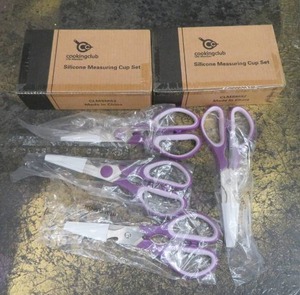 lot 98 image: NEW 4 PAIR OF SCISSORS, 2 SETS OF MEASURING CUPS