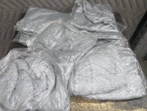lot 113 image: BLANKETS