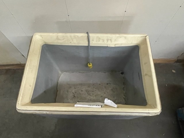 lot 12 image: Commercial Freezer